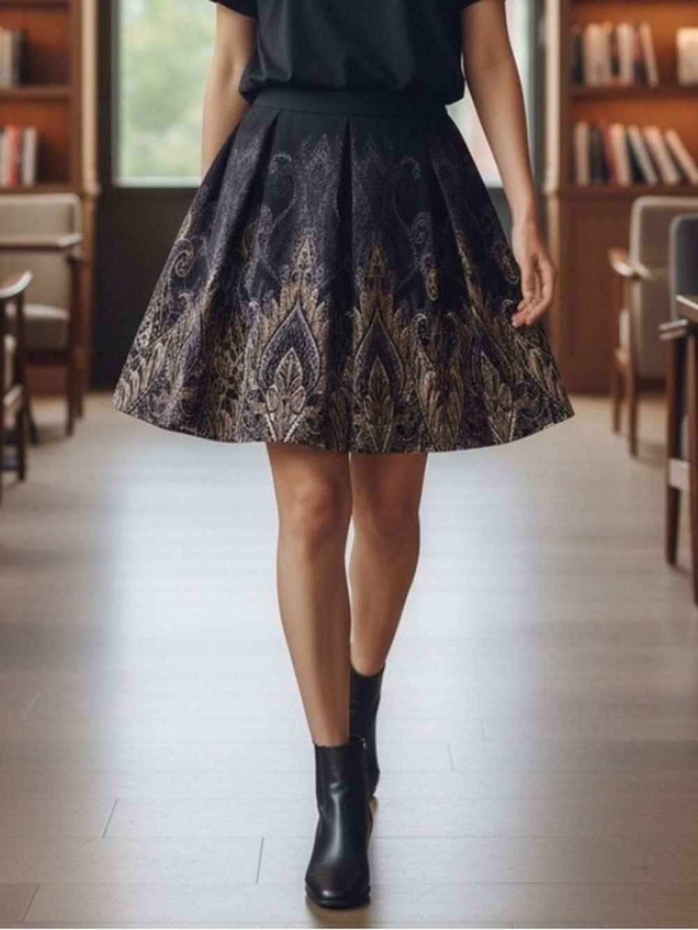 Banana Republic Pleated A-Line Skirt Paisley Black/Tan/Cream Size-4P EUC